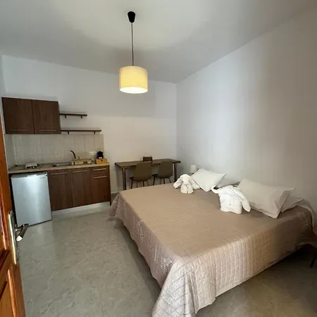 Fedra Apartments Lindos Apartment